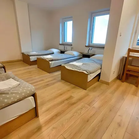 ゲストハウス Karmelitanski ザボヤ